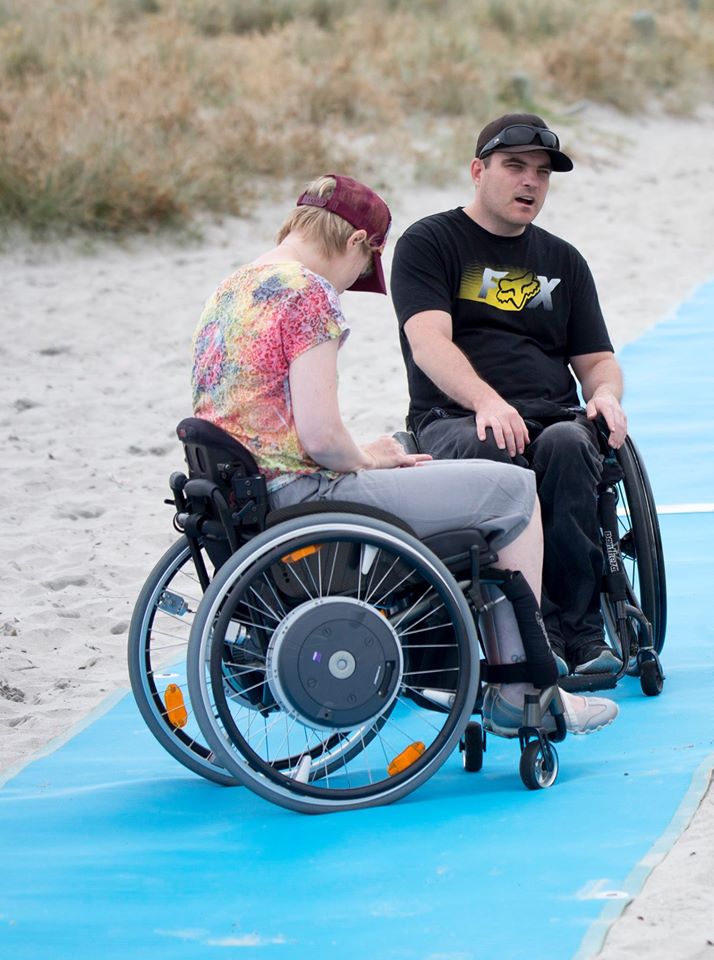 AM bleu PMR gros plan